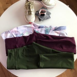 3 pairs of fabletics workout leggings, size XS